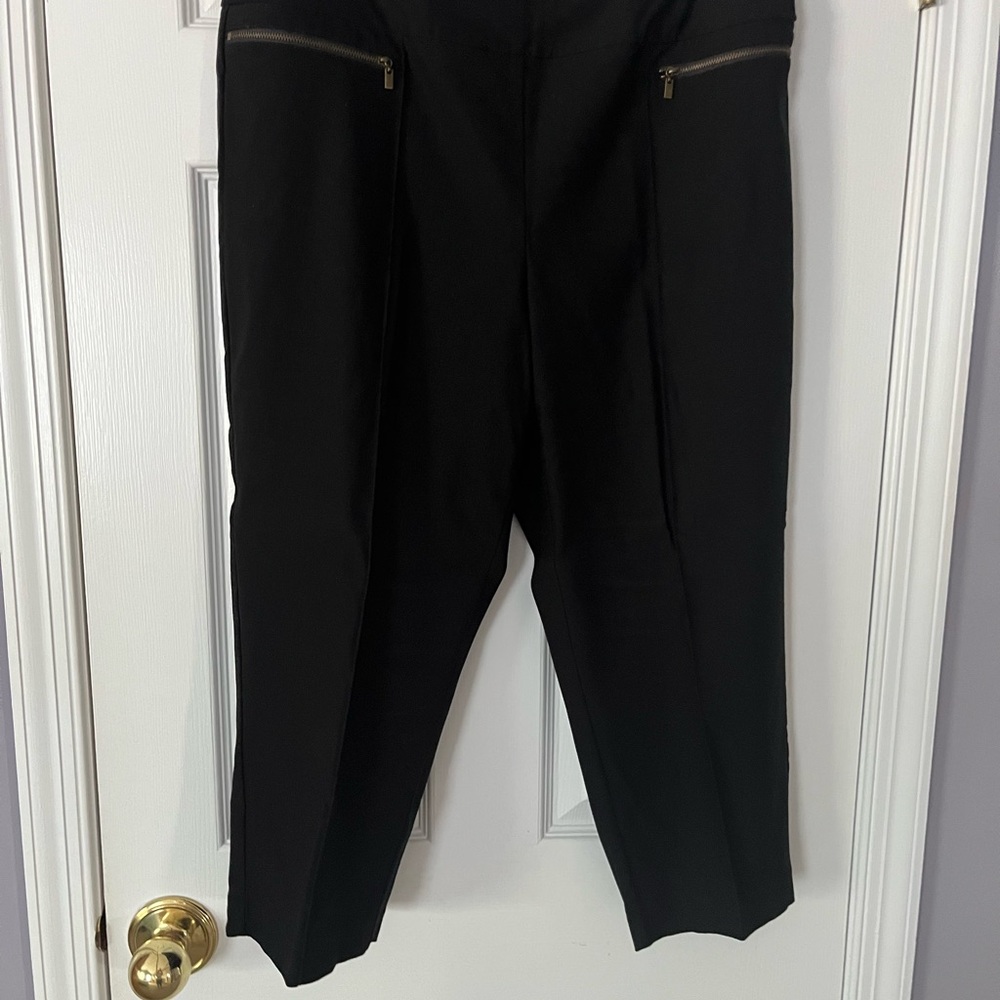 Black Style n Comp. Ladies capris